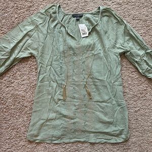 A PEA IN THE POD blouse